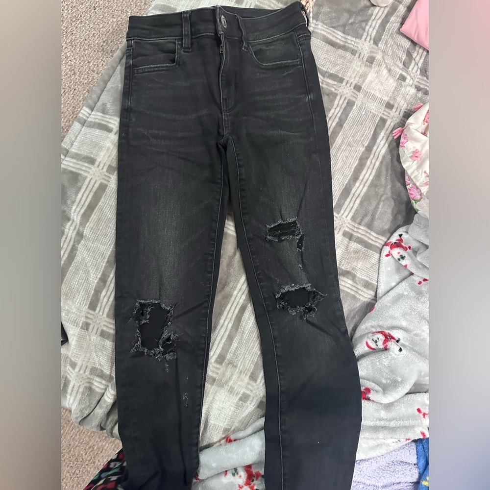 Black American eagle ripped skinny jeans 00